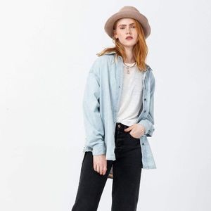 Aritzia Talula Oversized Button Up Denim Wash Shirt